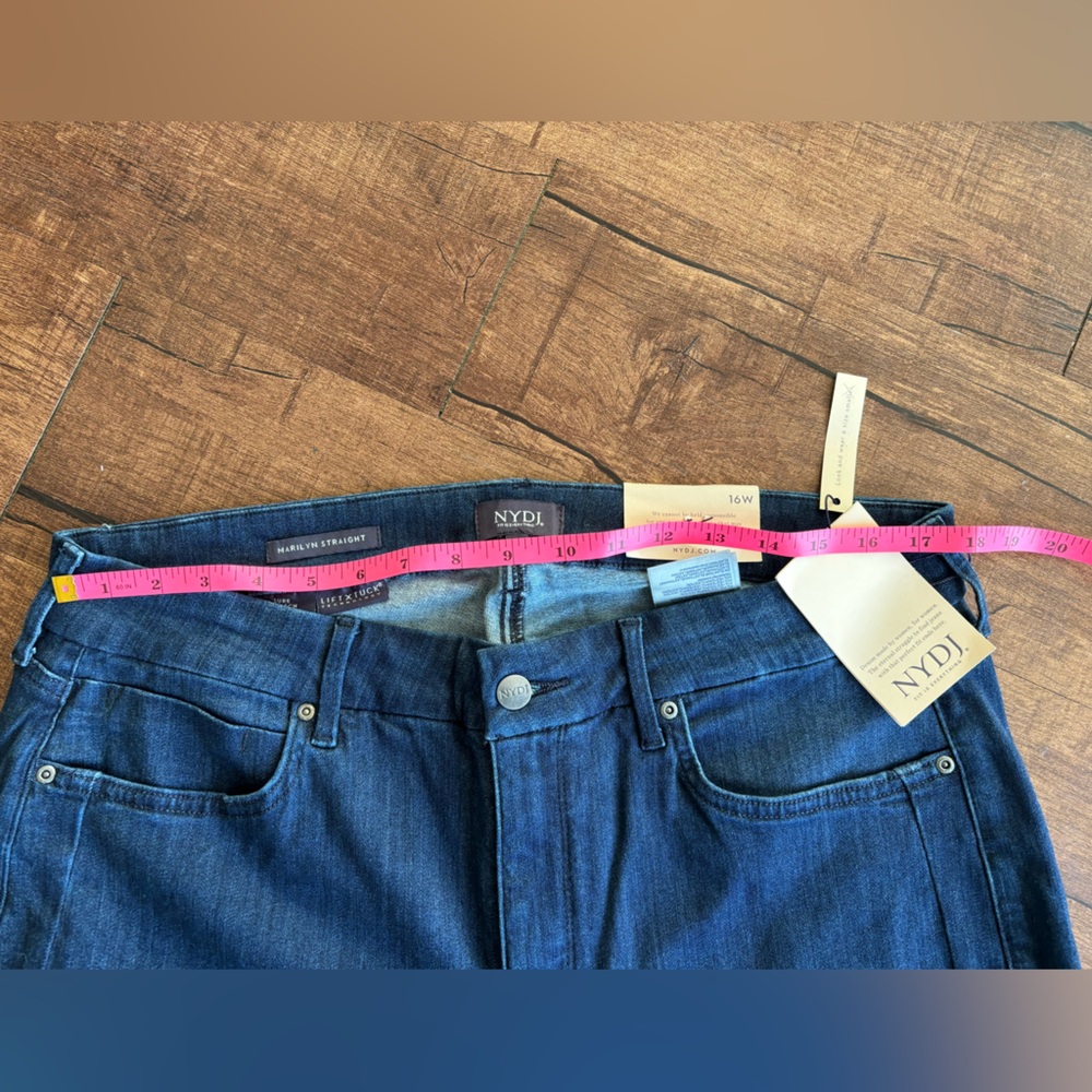NYDJ Jeans | The Slimmer Marilyn Straight | 16 (18) - Picture 2 of 9